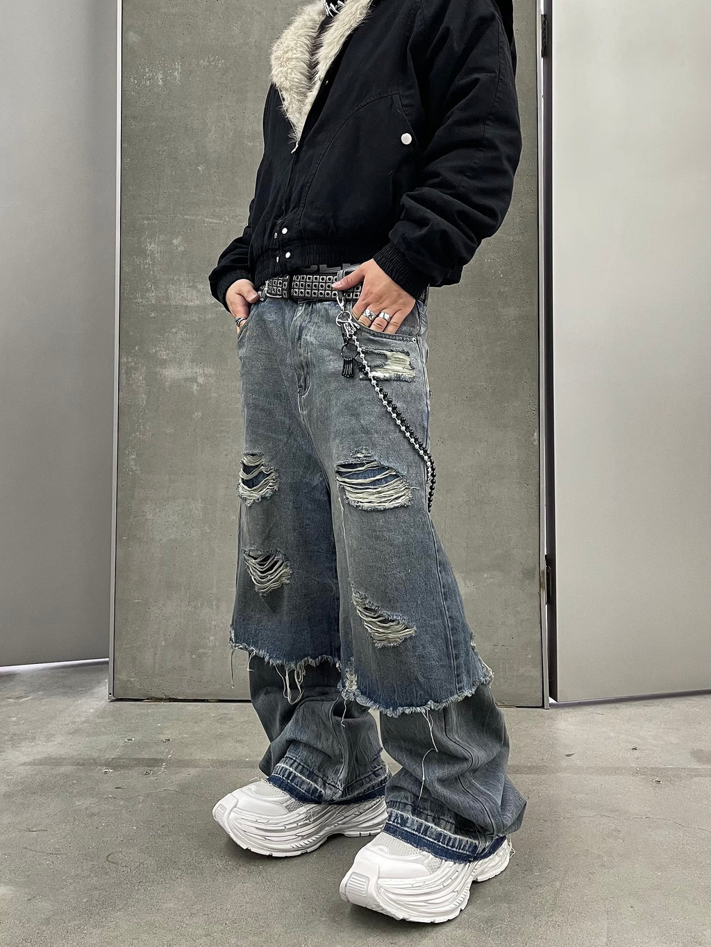 RAW EDGE WIDE DENIM PANTS