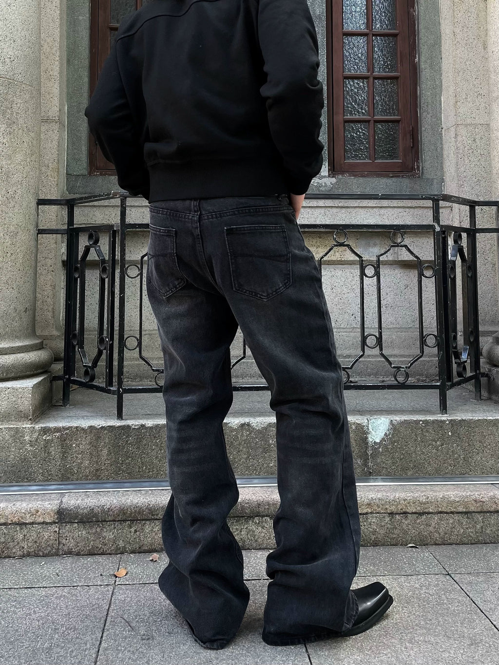 CLASSICAL FLARE DENIM PANTS