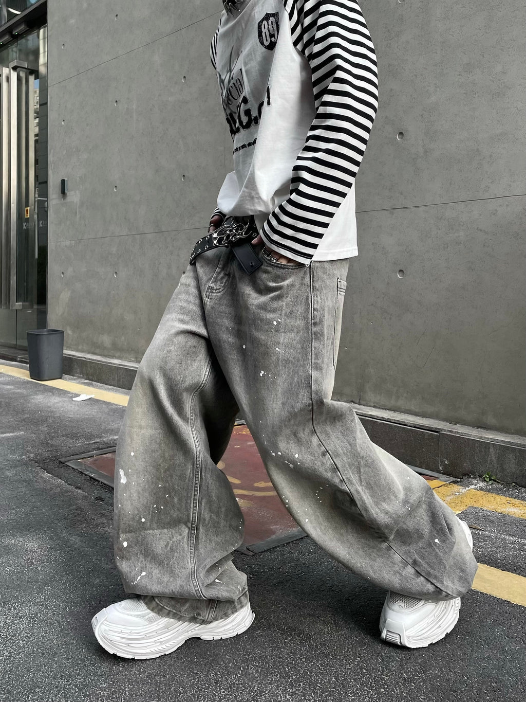 PAINT SPLASH BAGGY DENIM PANTS